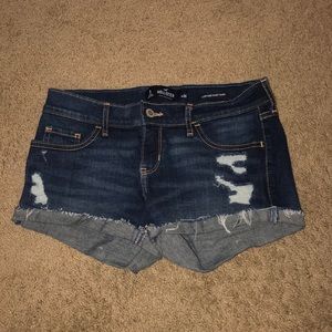 Low rise short shorts